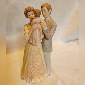 Vintage Enesco Treasured Memories 1981 "And Baby Makes Three"